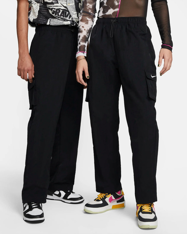 شلوار کارگو زنانه نایک Sportswear Essential – مشکی | DO7209-010