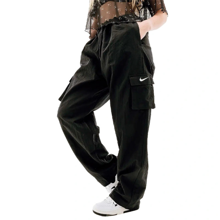 شلوار کارگو زنانه نایک Sportswear Essential – مشکی | DO7209-010