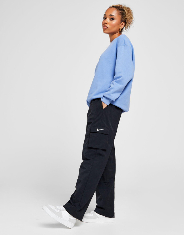 شلوار کارگو زنانه نایک Sportswear Essential – مشکی | DO7209-010